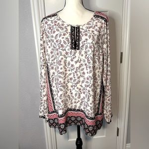 NWOT J Jill Black, White and Pink Tunic